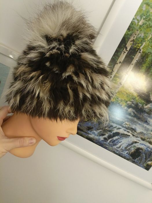 Czapka futro naturalne pompon