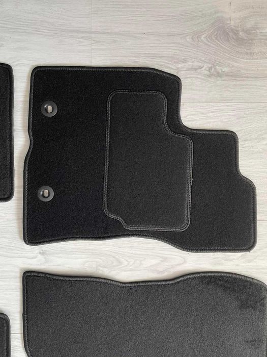Dywaniki Welurowe TOYOTA AVENSIS 3 III T27 13-18 Dopasowane STOPERY