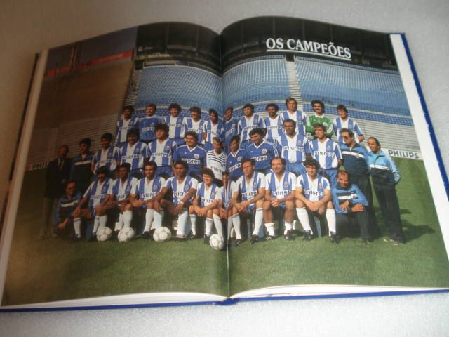 F. C. Porto - Campeão dos Campeões - Álbum campeão do mundo 87/88