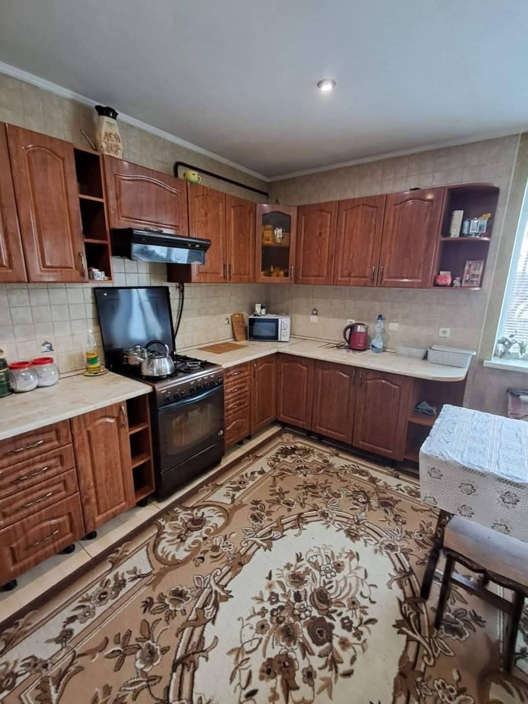 Пропонуємо продаж будинку.
