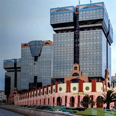 Vende-se casa Térrea Bom estado T2 Campo de Ourique, Perto Amoreiras