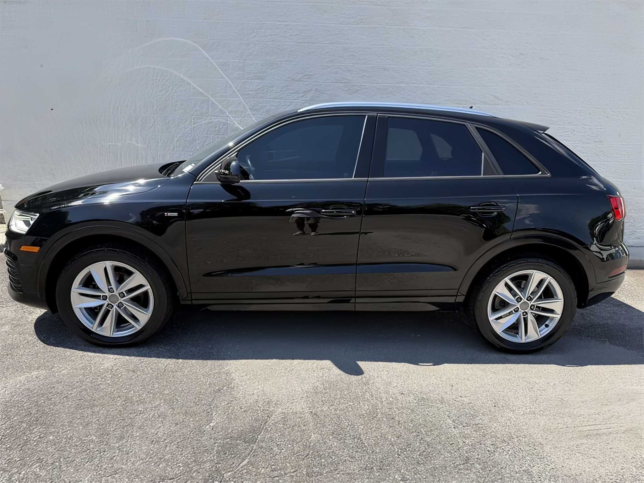 2018 Audi      Q3