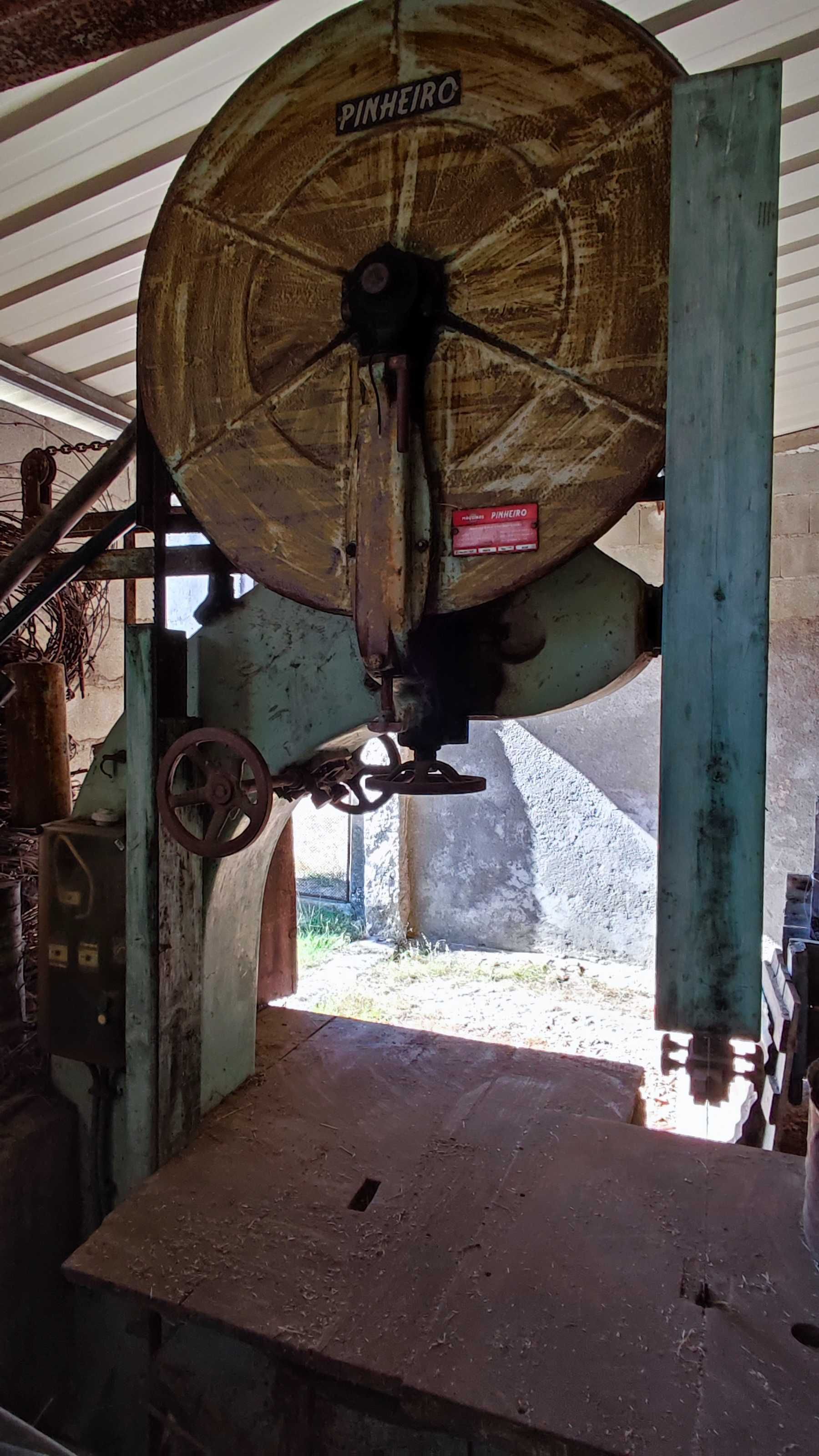 Serra de fita madeira para serração/carpintaria marca Pinheiro