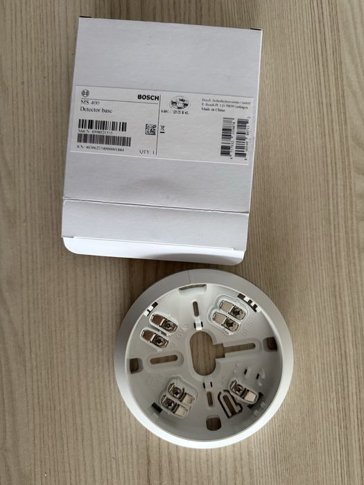 Bosch MS 400 podstawy czujek pożarowych automatycznych gniazdo czujki