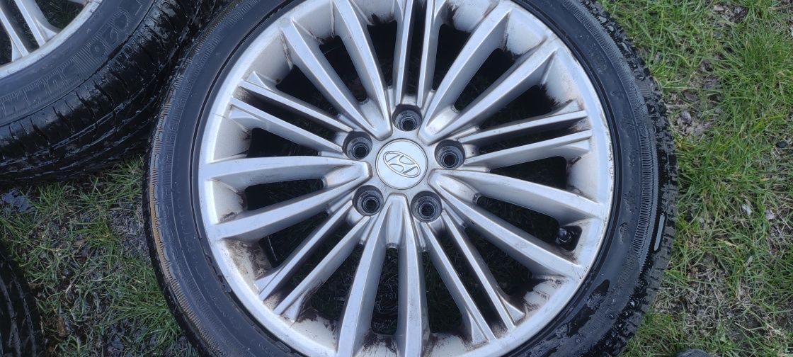 Felgi koła aluminiowe Hyundai kia 114.3 lato r17'' 7JX17 ET50 205/50