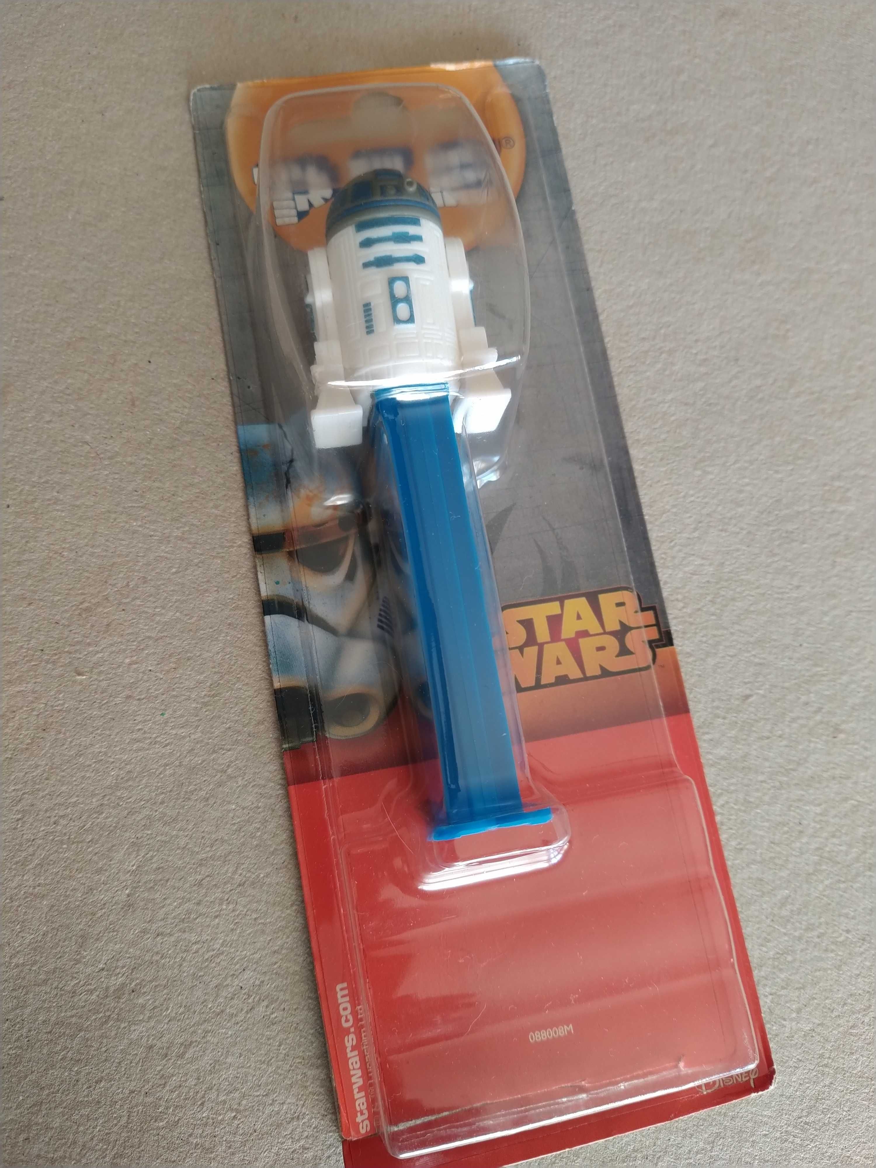 Pez Star Wars R2