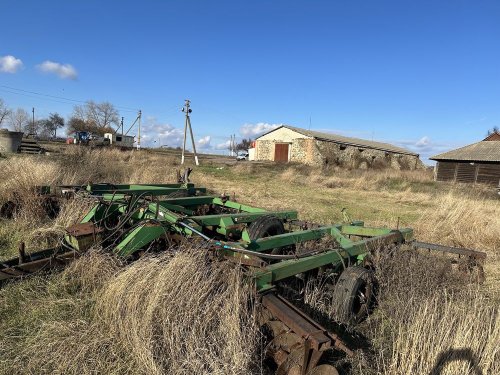 Дискова борона John Deere 800