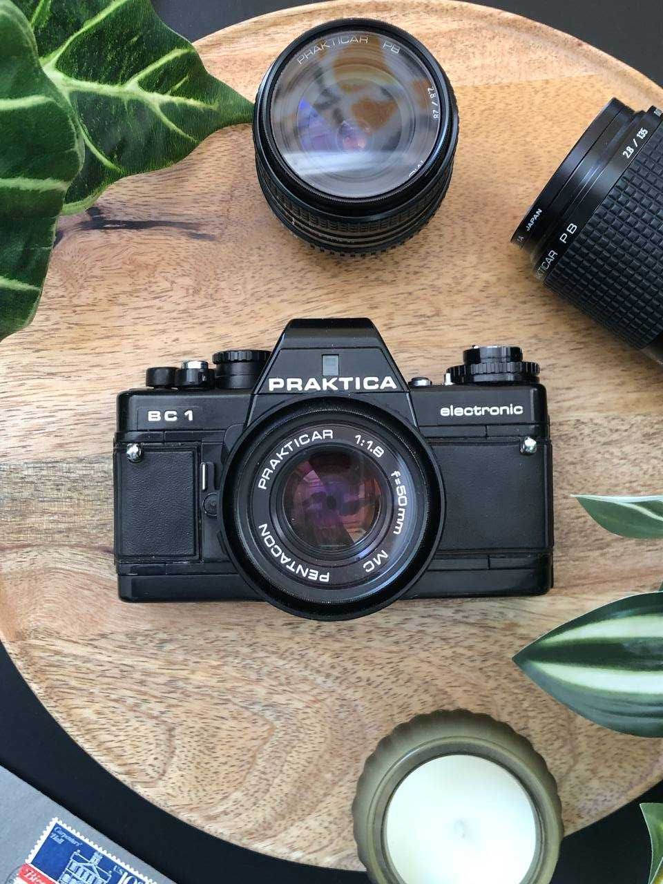Фотоапарат Praktica BC1 з Обєктивом Pentacon Prakticar 50mm f/1.8