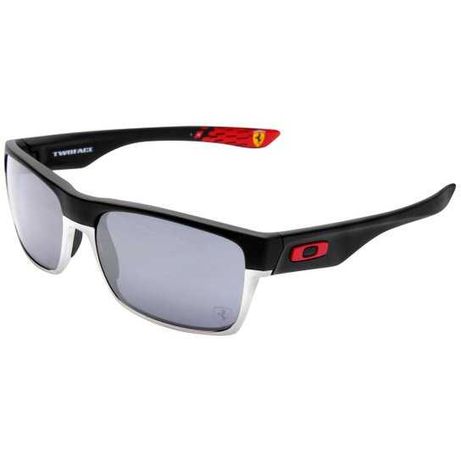 Óculos de sol desportivos a estrear: Oakley Ferrari 2 Face Sunglasses