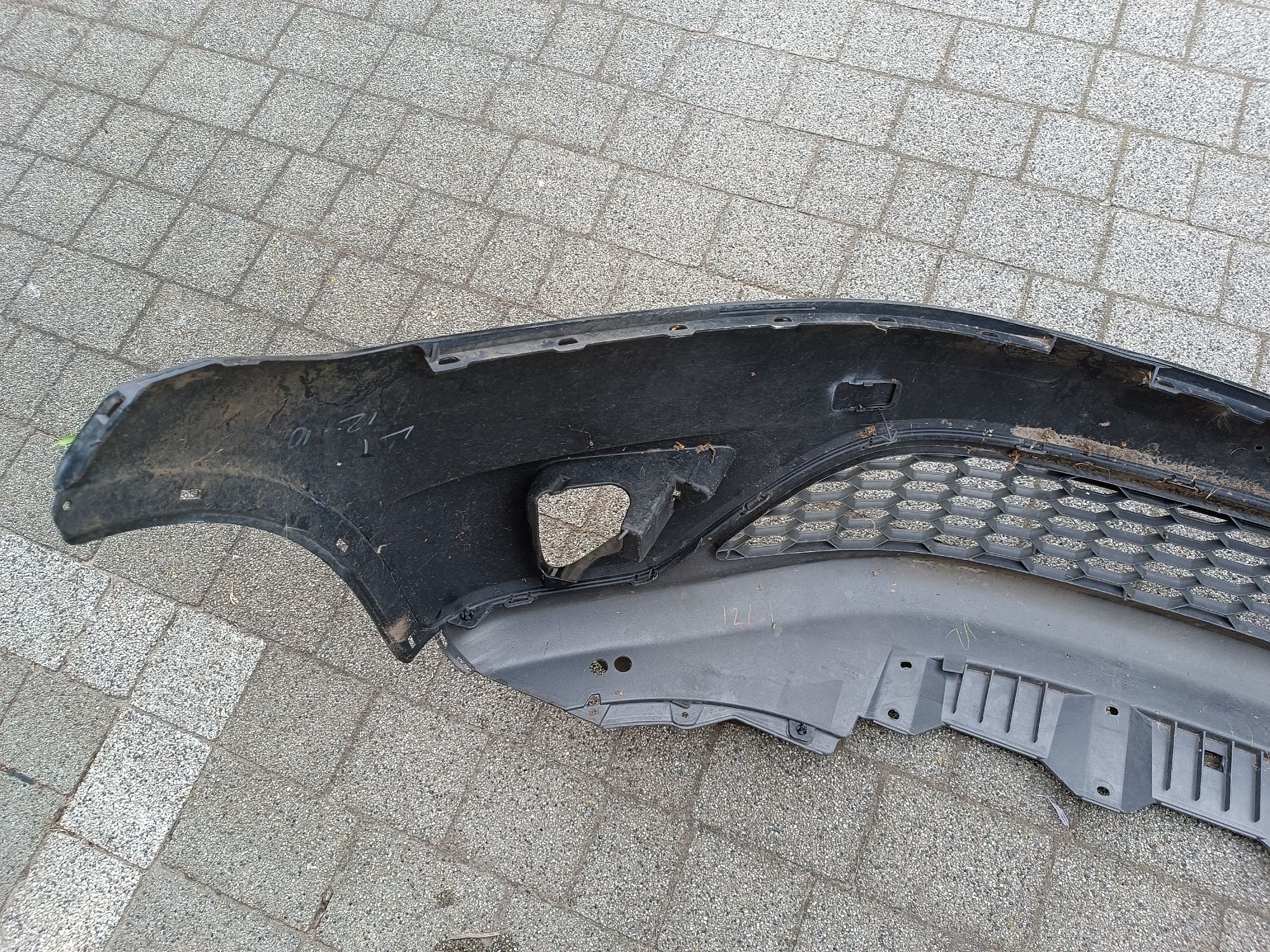 Honda Civic VIII UFO 06-11 - Zderzak przód przedni