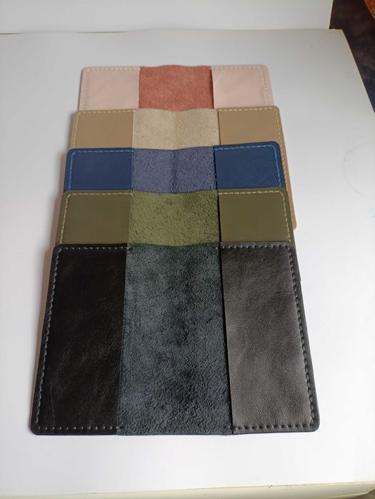 Обкладинка для паспорту та портмоне для документів з натуральної шкіри