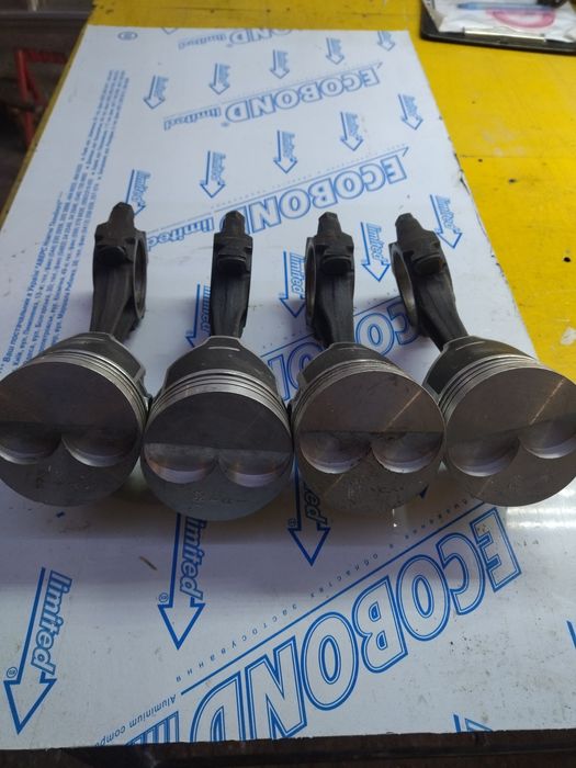 Поршня 79мм Кострома+шатуны ВАЗ