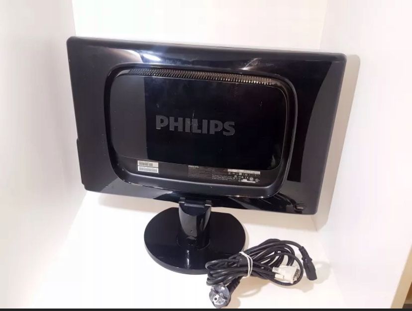 Монитор Philips brilliance220c