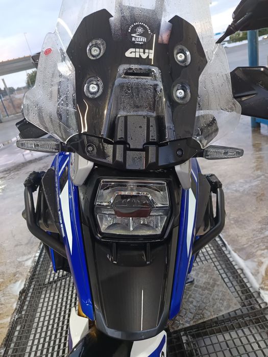 Suzuki  V strom DE 1050