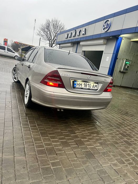 Продам!! В хорошем состояние,