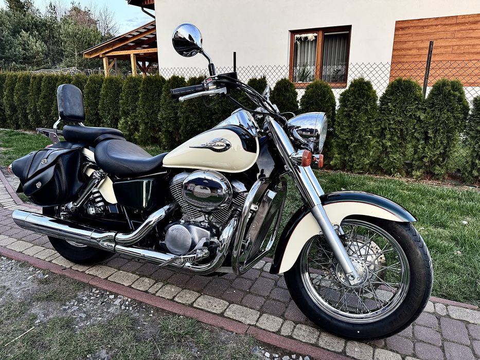 Honda Shadow VT750C, C2