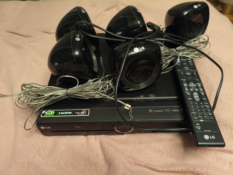 Kino domowe LG HT305SU