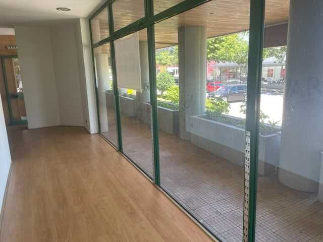 Loja Comercial - Felgueiras