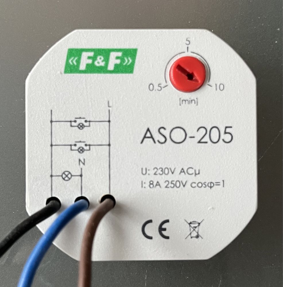 Automat schodowy ASO-205 do puszkowy