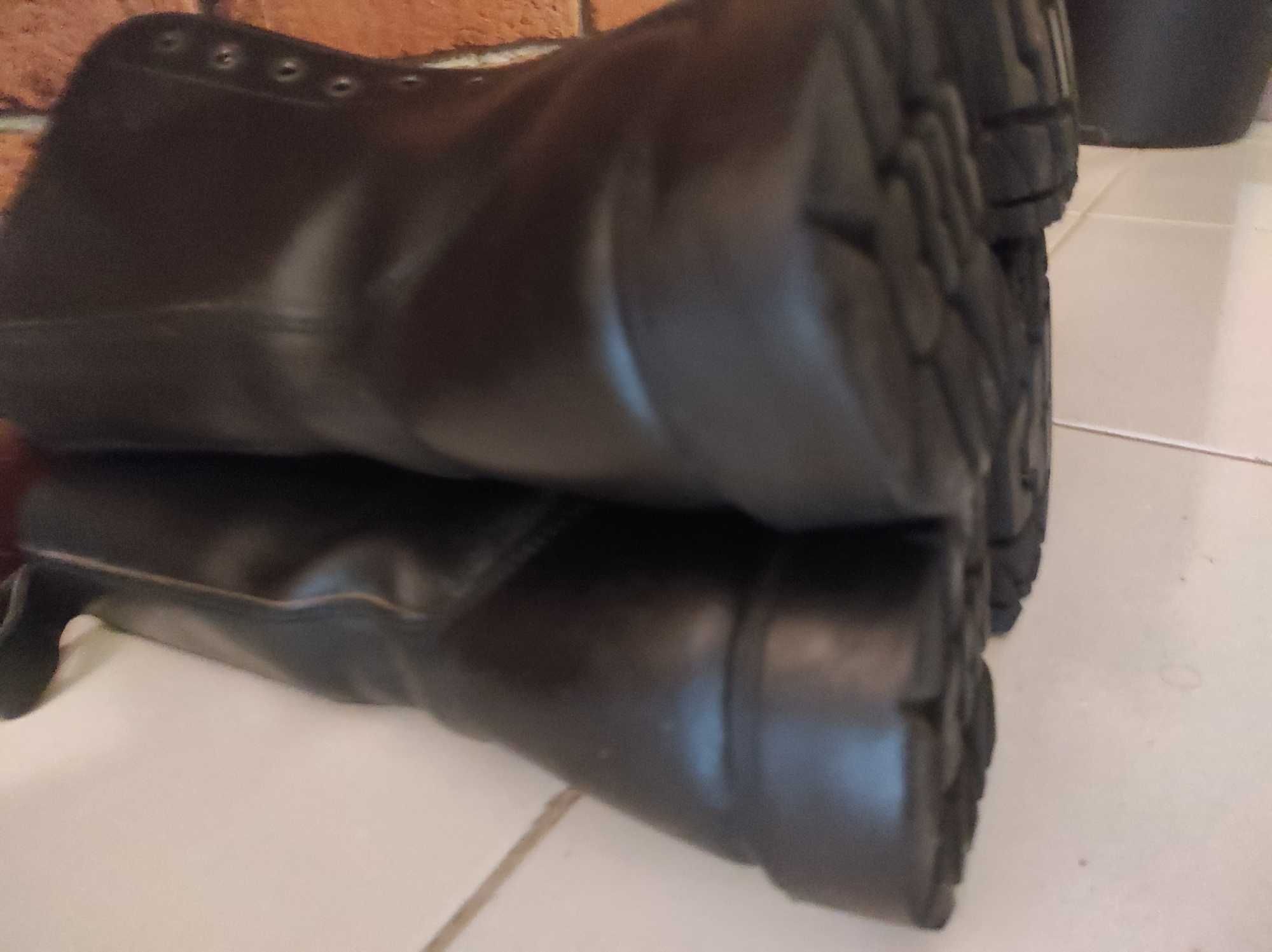 Botas estilo metal ou gótico , outros