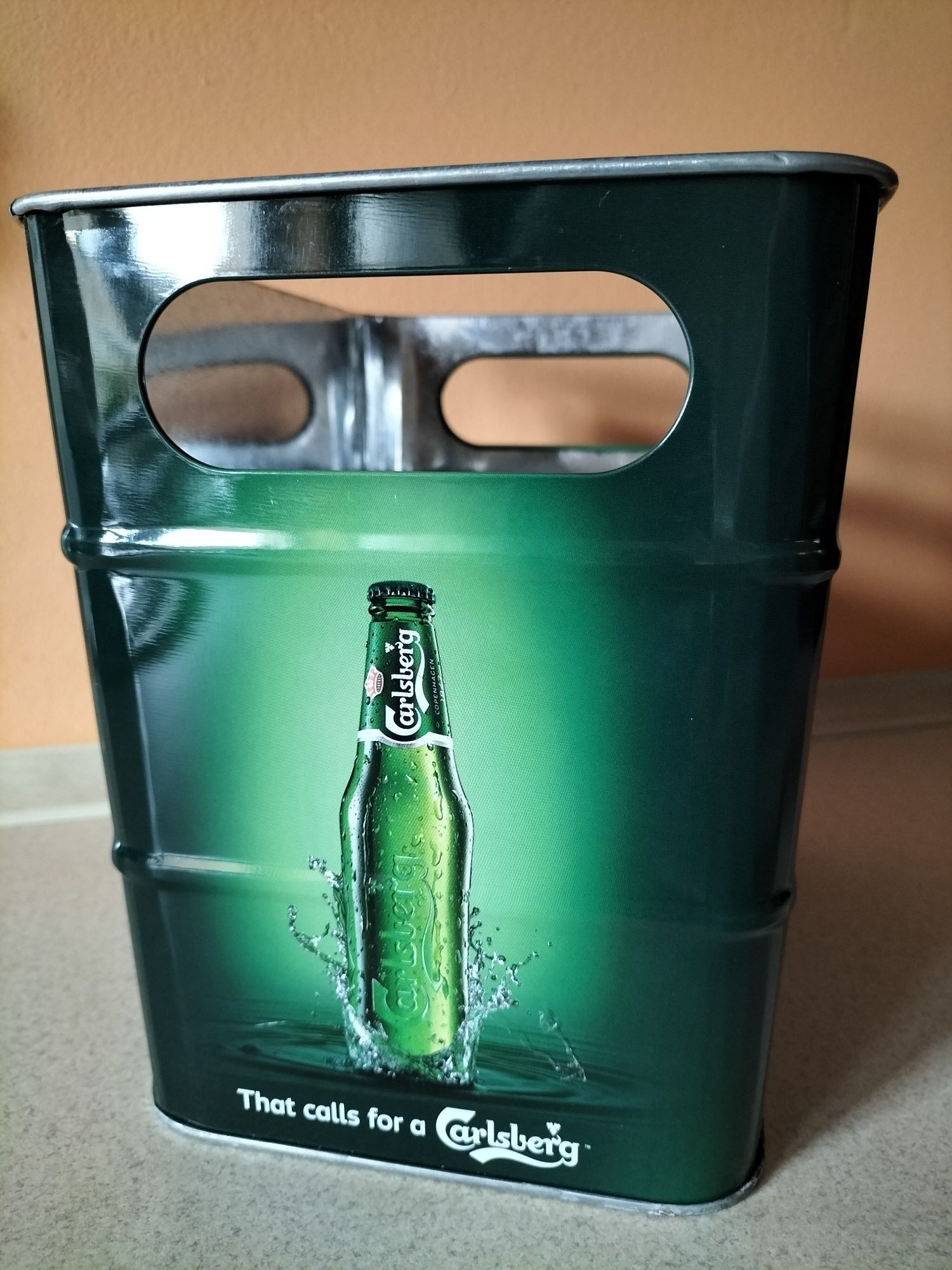 Cooler pojemnik do chłodzenia piwa Carlsberg