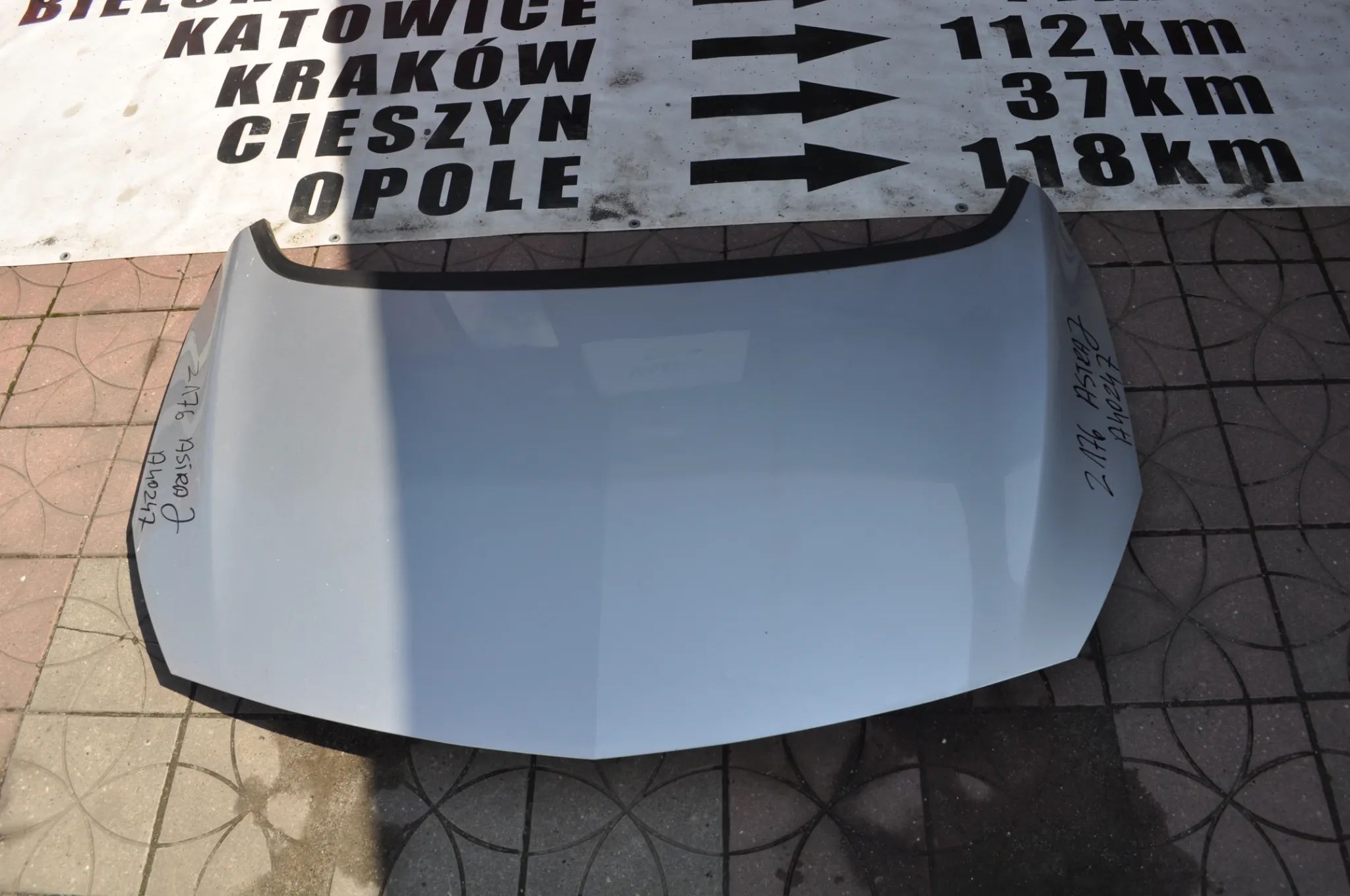 opel astra J maska kolor Z176 nr A40247 WYSYŁKA
