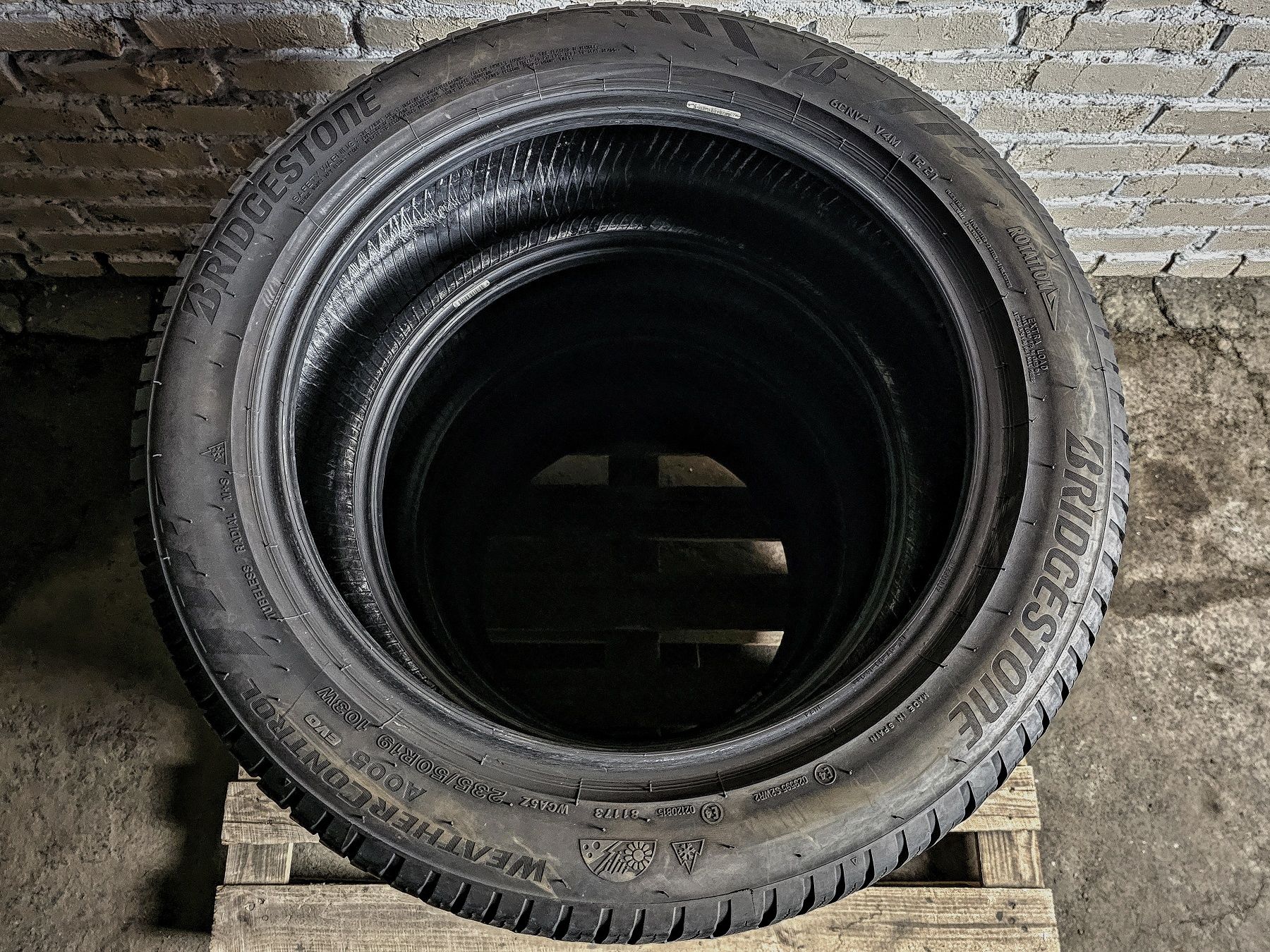 Шини 235/50r19 Bridgestone | 2021 | 7/6mm | Spain | Преміум всесезонка