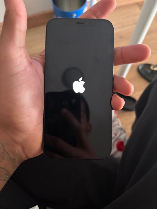 iPhone 12 , Bateria 80%