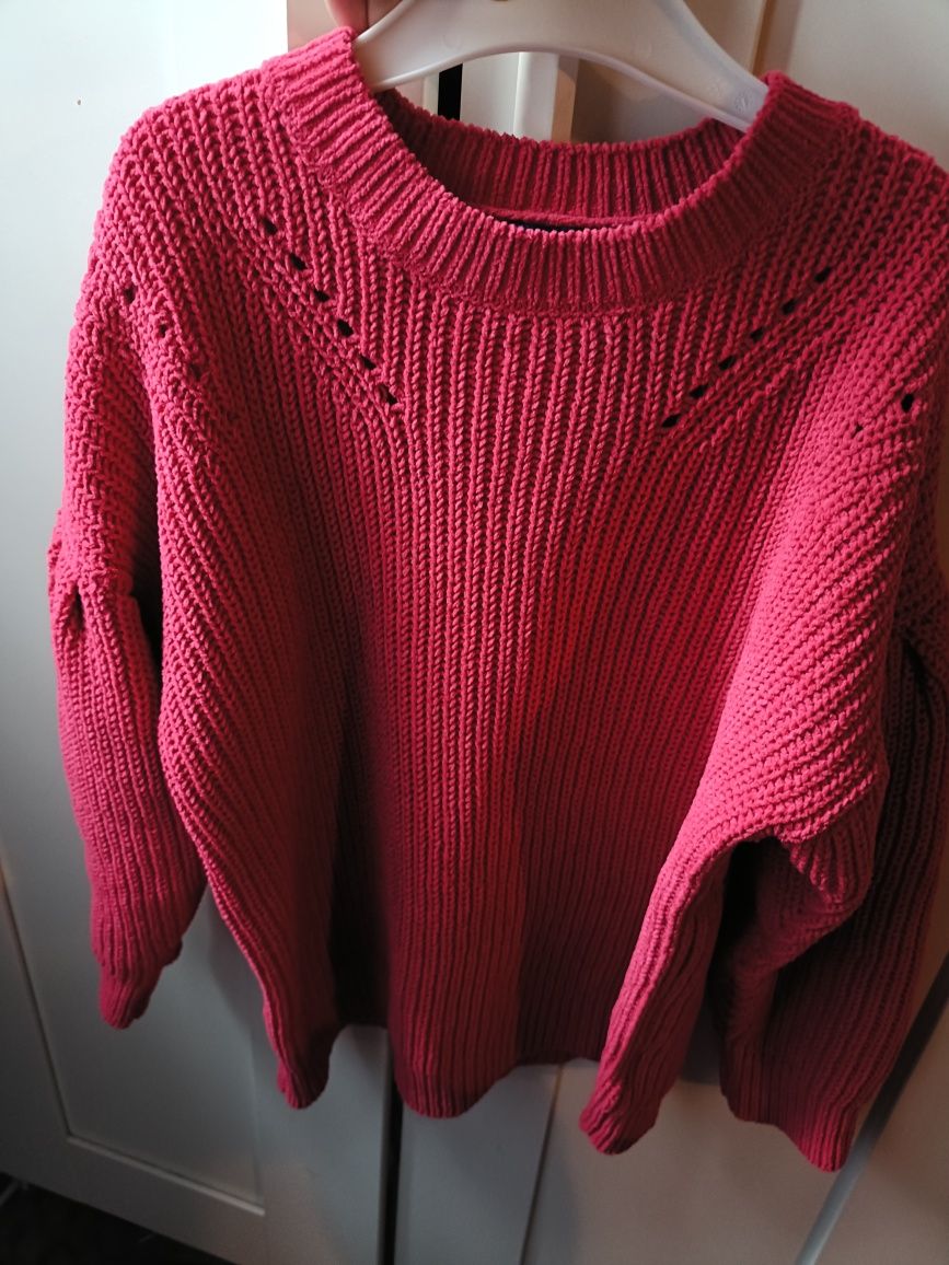 Sweter różowy 110/116