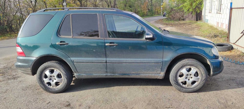 Мерседес мл2.7 4200уе