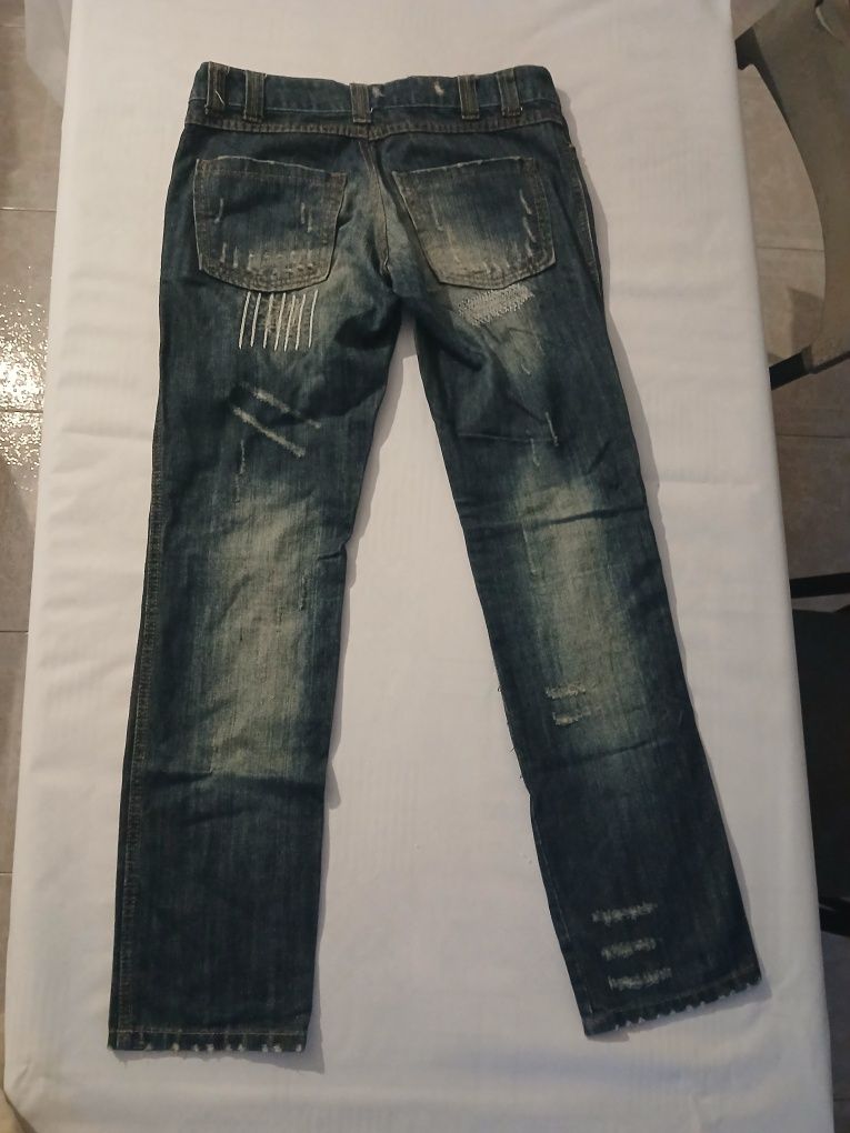 Vendo 4 pares de calças