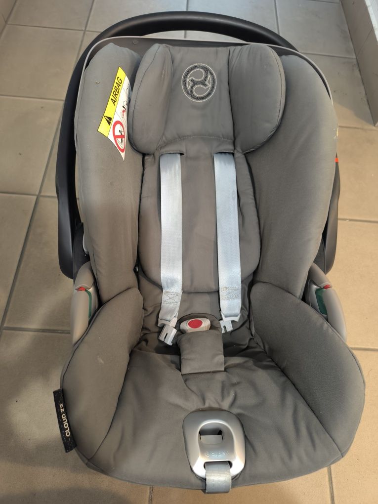 Cybex cloud z2 z bazą 360