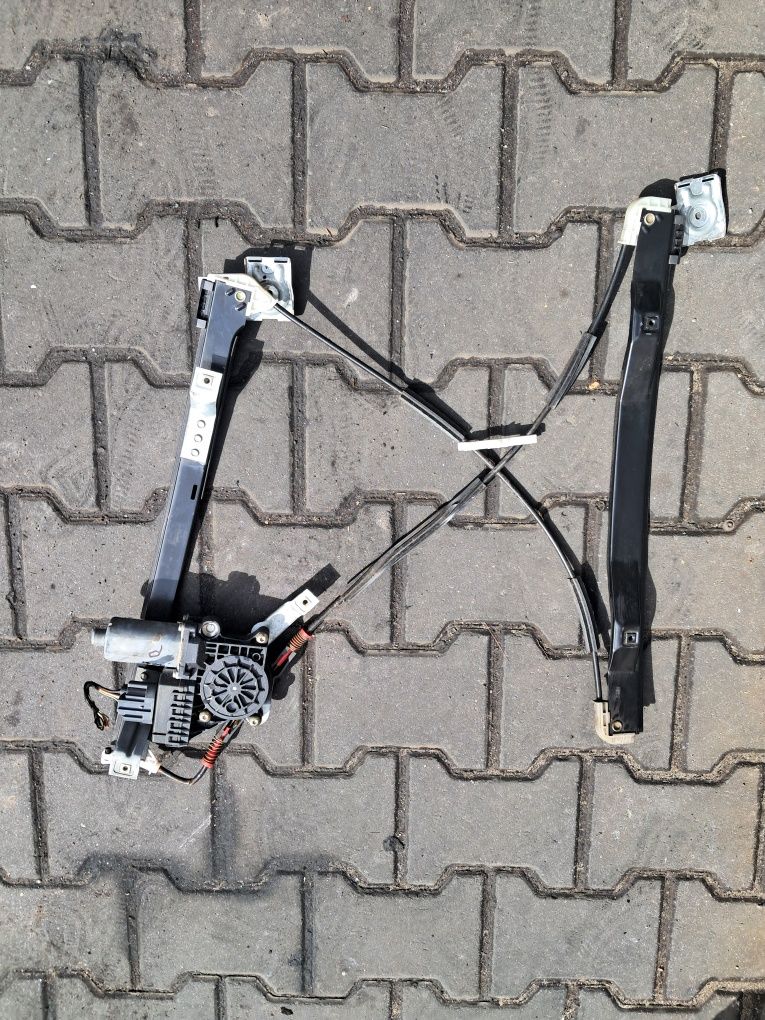 Mechanizm silniczek podnośnik szyby prawy przód Ford Mondeo mk3
