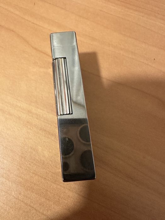 Зажигалка Dunhill