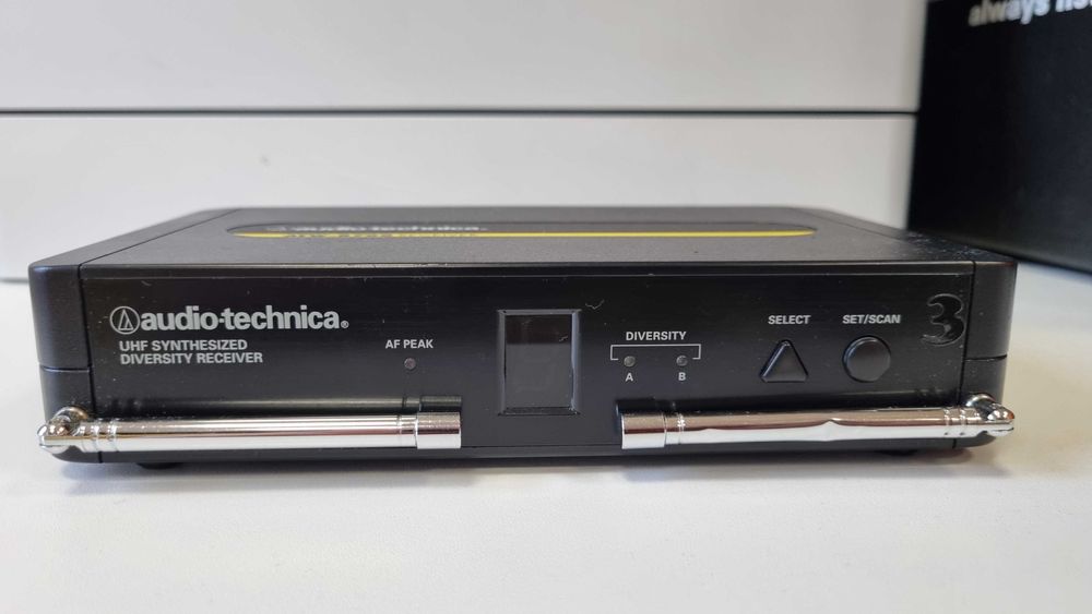 Zestaw bezprzewodowy Audiotechnika z mikrofonem + gratis druga stacja