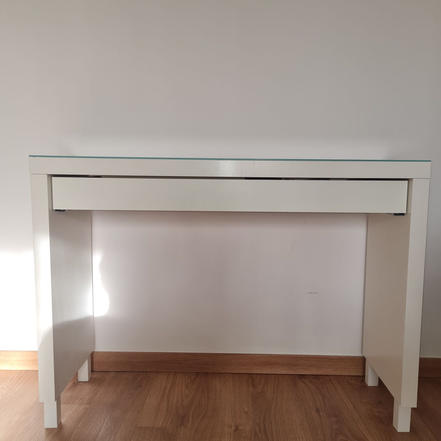 Toaletka malm 120x40cm