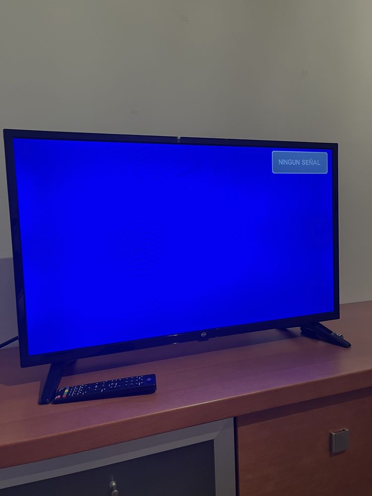 Vendo tv de 32 ‘ em perfeito estado