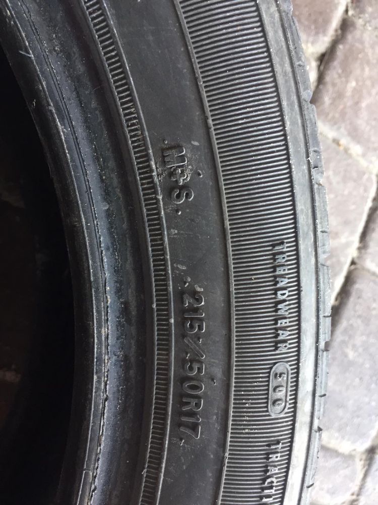 Шина всесезонна Good Year 215/50 R17