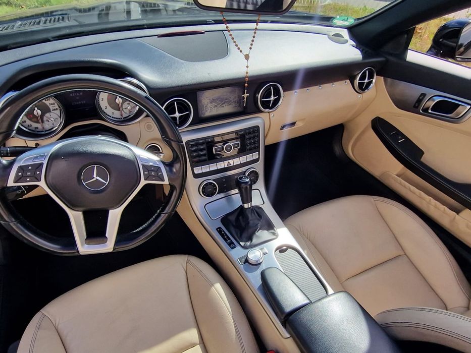 Mercedes-Benz SLK 200 Roadster Bi-XEN LEDER BEIGE PANORAMA PDC