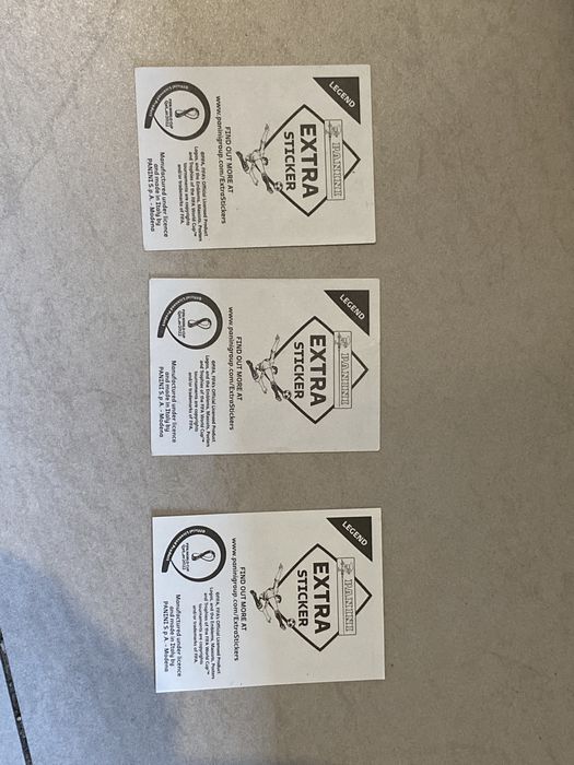 Pack 3 Robert Lewandowski Figurinhas legends original panini copa 2022