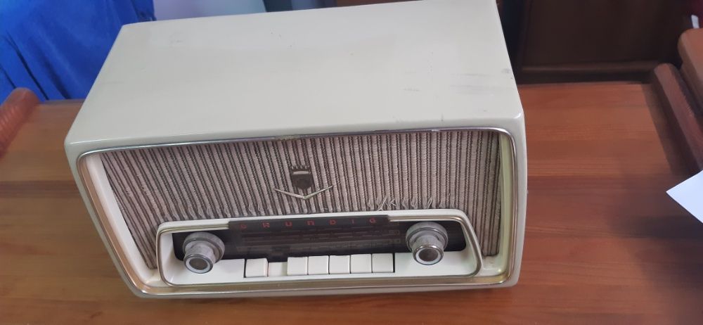 Rádio Grundig - Antiguidade