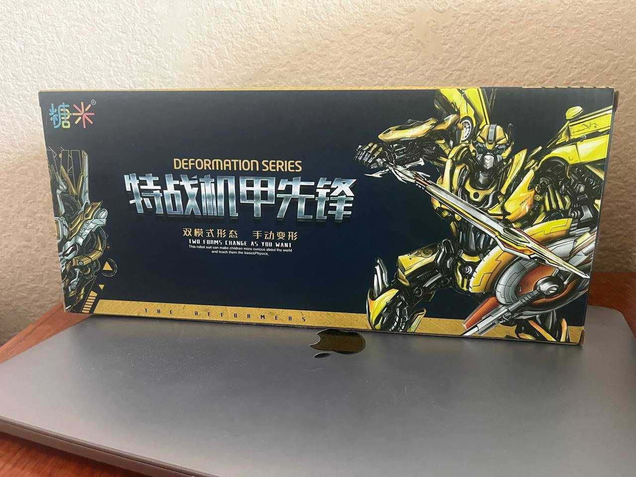 Велетенський  робот Трансформер Бамбл Bumblebee  45  см