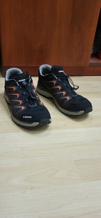Продам тактичне взуття фірми LOWA