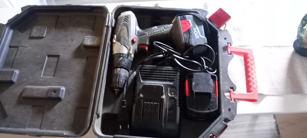 Wkretarka graphite 20V - uszkodzona