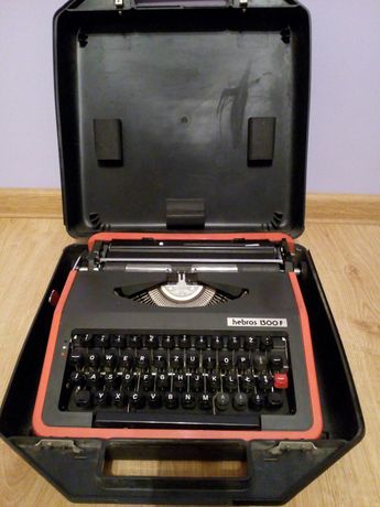 Maszyna do pisania Hebros1300f