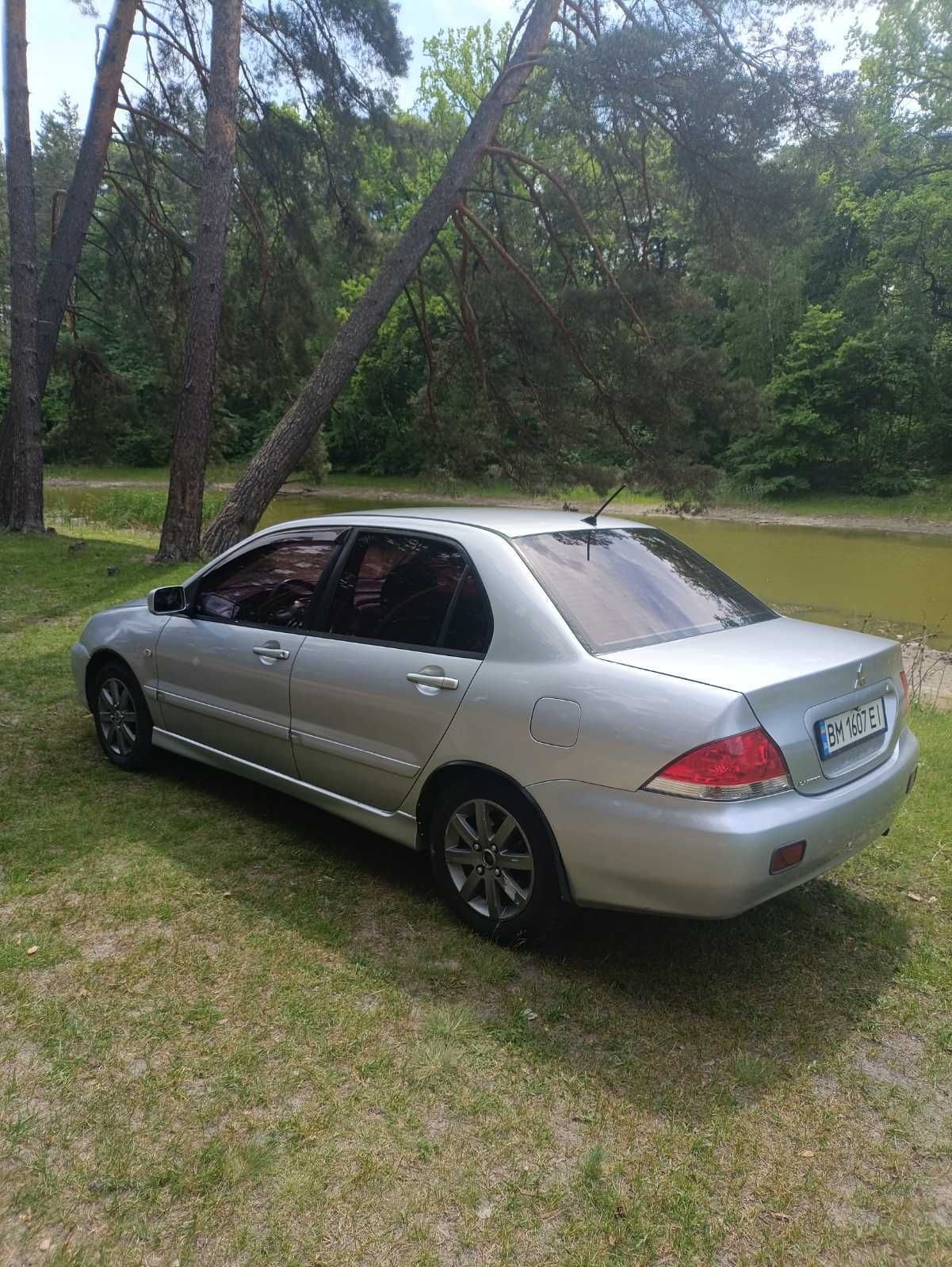 Mitsubishi lancer