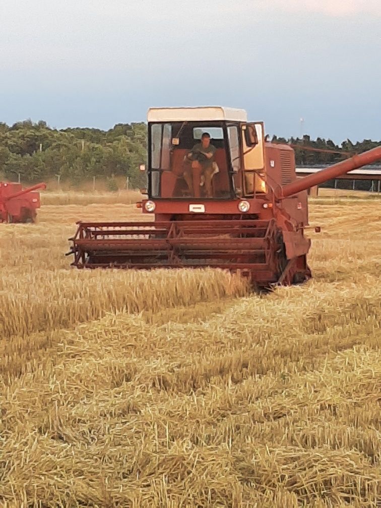 Kombajn Bizon Z056 Kabina Sieczkarnia