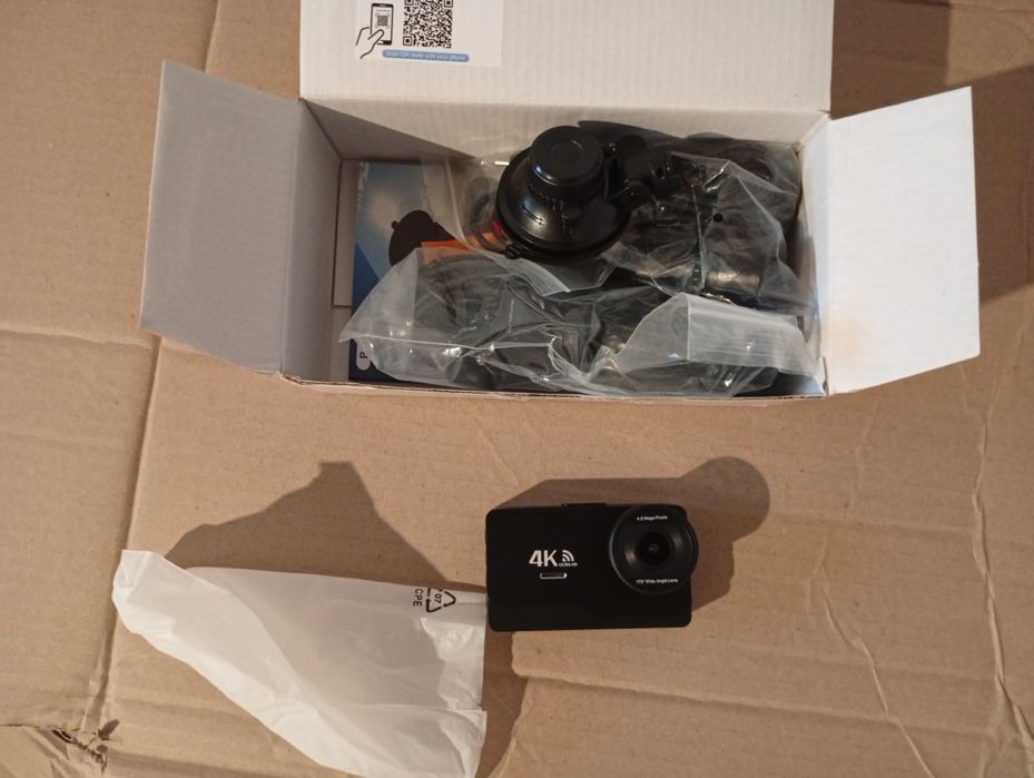 Відеореєстратор 4k з камерою заднього огляду