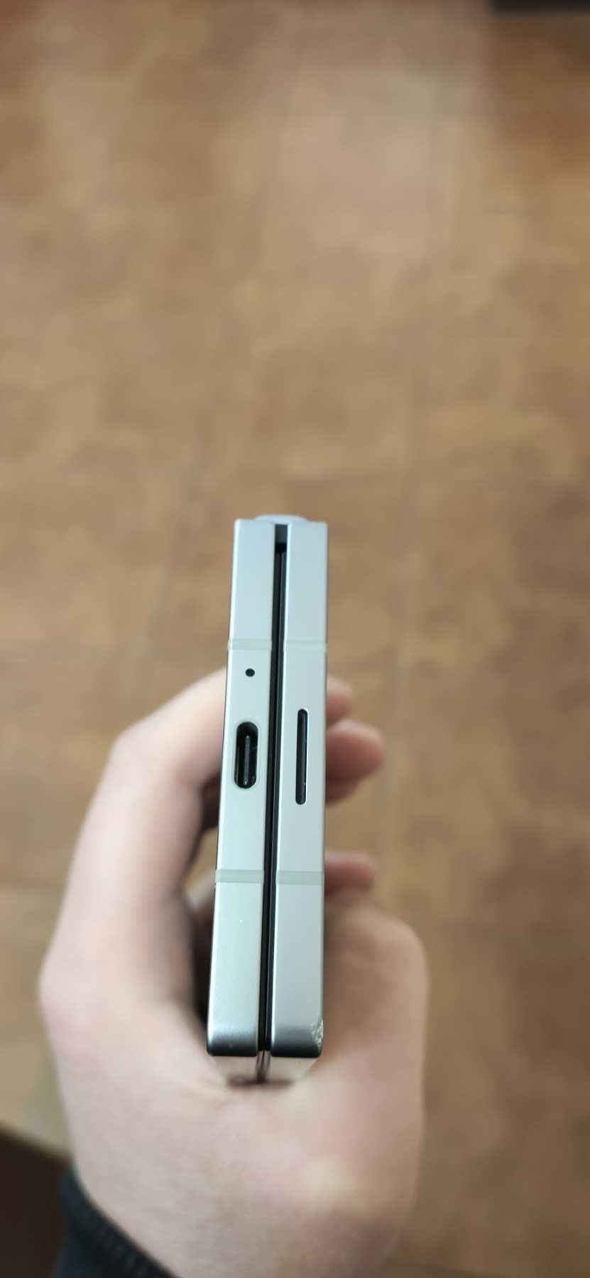 Samsung F956B Galaxy Z Fold 6 12/1TB ,Silver Shadow EU !!!ВЖИВАНИЙ!!!