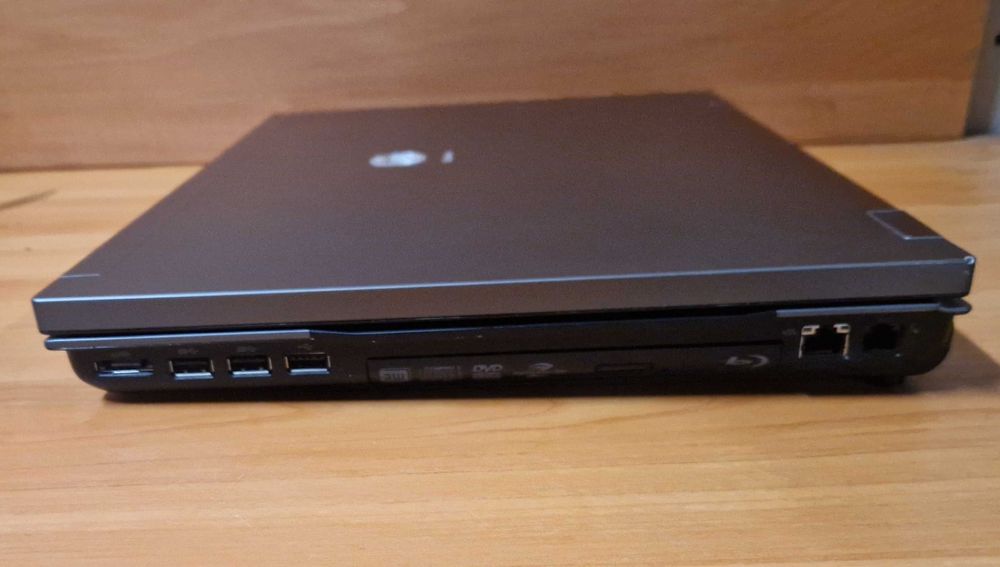 HP EliteBook 8740w - matryca: 17,1"
